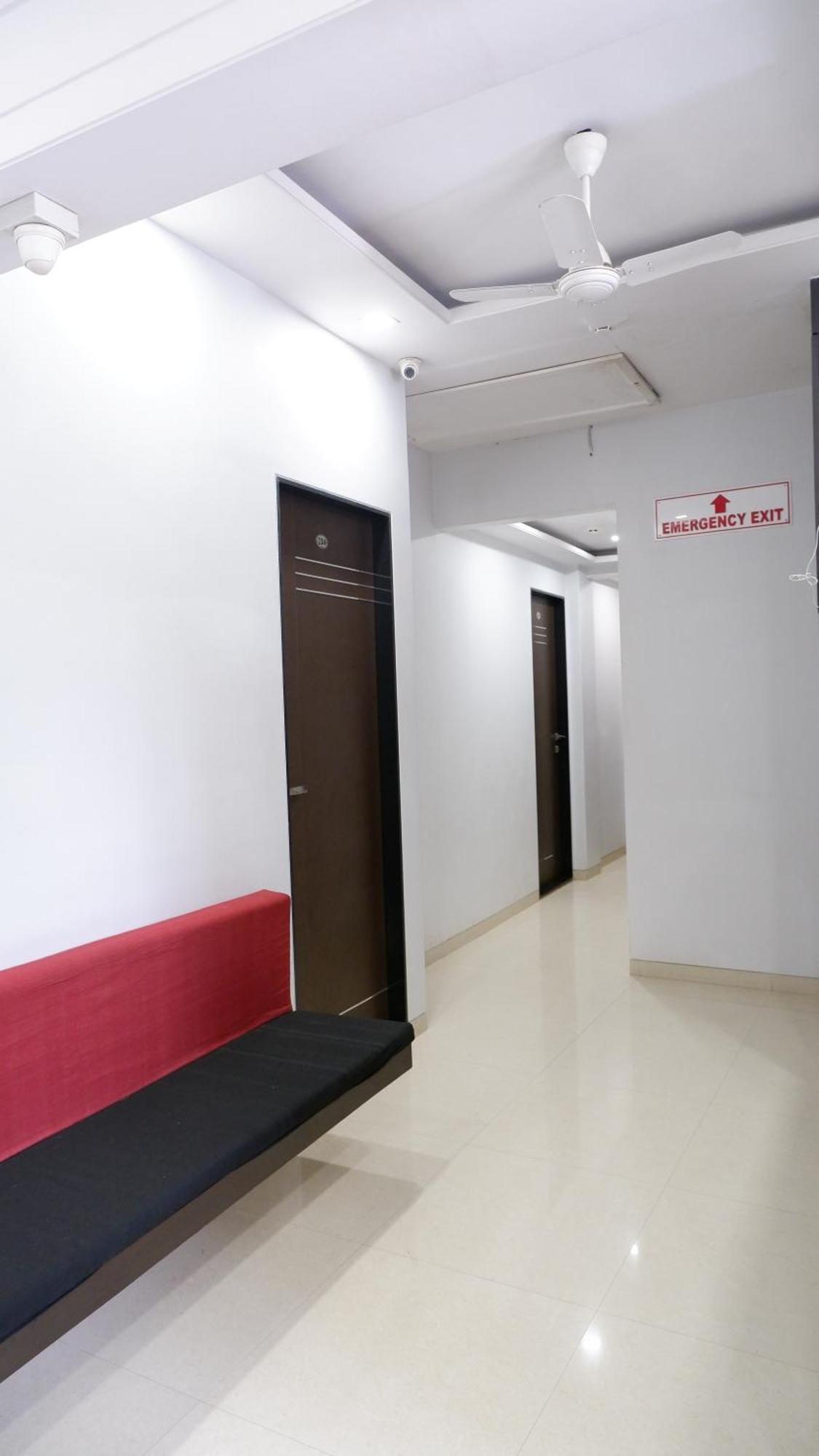 Hotel Briteway 孟买 外观 照片