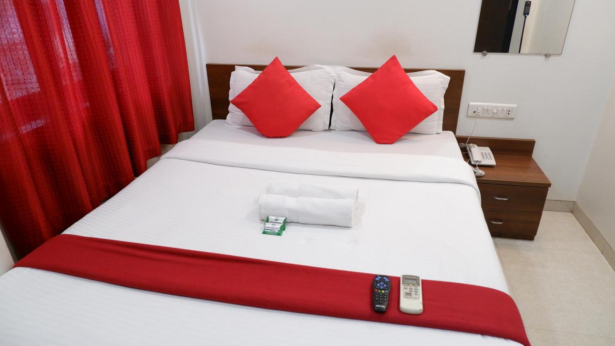Hotel Briteway 孟买 外观 照片
